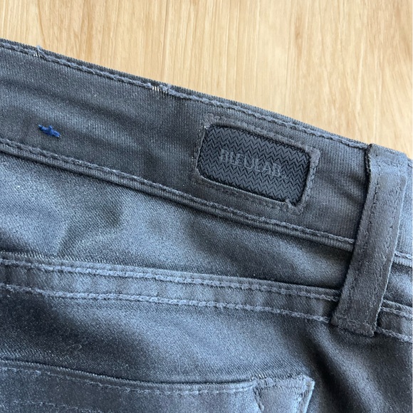 Bleulab Reversible Jeans - Picture 4 of 6